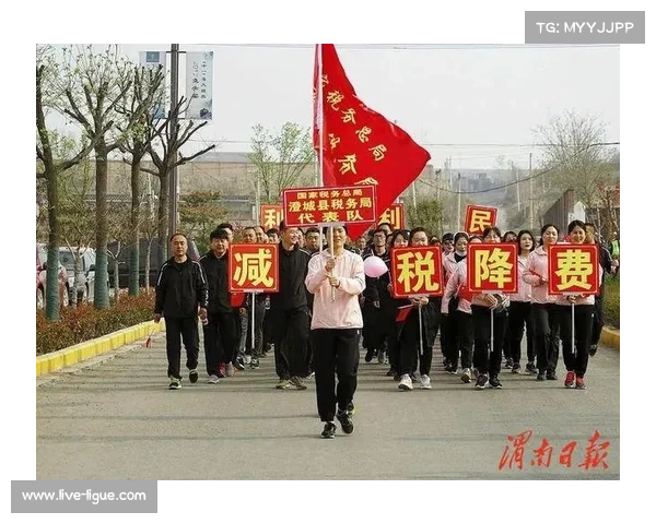 庙前镇棒球企业享减税降费惠企政策，精准解决用工融资难题